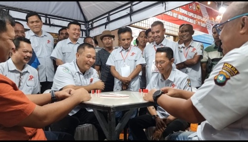 Peringati HUT Bhayangkara Ke-79, Kapolda Kepri Buka Turnamen Domino