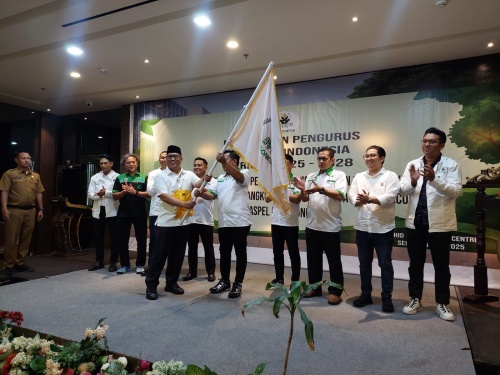 Pengurus Aspel B3 Batam Resmi Dilantik, Wagub Kepri Harap Masalah Limbah B3 Dapat Teratasi 