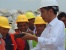 JOKOWI Buat VLog Bareng Pekerja di Waduk Sei Beduk