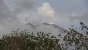 Asap Gunung Agung Membumbung Setinggi 1,5 Kilometer