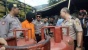 Polisi Menggerebek Sebuah Tempat Pengoplosan Gas di Kavling DPR Blok C