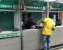 Video Viral : Kasar, Petugas Imigrasi Memukul Kepala Orang Asing