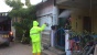 Polda Kepri Lakukan Penyemprotan Disinfektan di RT/RW. 002/012 Tanjung Sengkuang 
