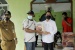 Amsakar Kembali Tinjau Dampak Bencana dan Salurkan Bantuan Dari Pelaku Pariwisata