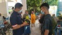 Tan A Tie Berikan Bola Futsal Untuk Putera Simas FC Batam