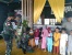 Satgas Pamrahwan Yonif RK 732/Banau Beri Buku gratis kepada Rumah Taman baca Saefey