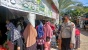 Polsek Lubuk Baja Laksamana Pengamanan Pembagian BLT, PKH di Fasum Tanjung tritip