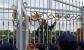Aksi Cepat Danrem 033/WP Panjat Pagar BP Batam Untuk Tenangkan Masyarakat Rempang-Galang