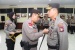 Kompol Z.A Christopher Tamba Terima Pin Emas dari Kapolri