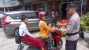 Patroli Batara Biru Polsek Sekupang, Ini Pesan Aipda Erik Estrada ke Jukir