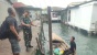 Musim Hujan Melanda Batam, Babinsa 05 Pulau Terong Beri Himbauan ke Masyarakat
